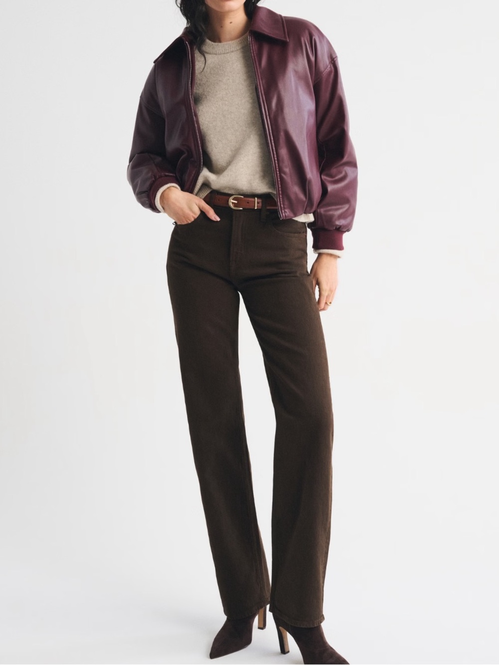 Abercrombie & Fitch High-Rise Straight-Leg Jeans in Dark Brown
